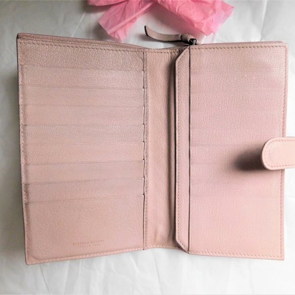 β¨HPπBottega Veneta Authentic French Pink Wallet - Picture 4 of 10